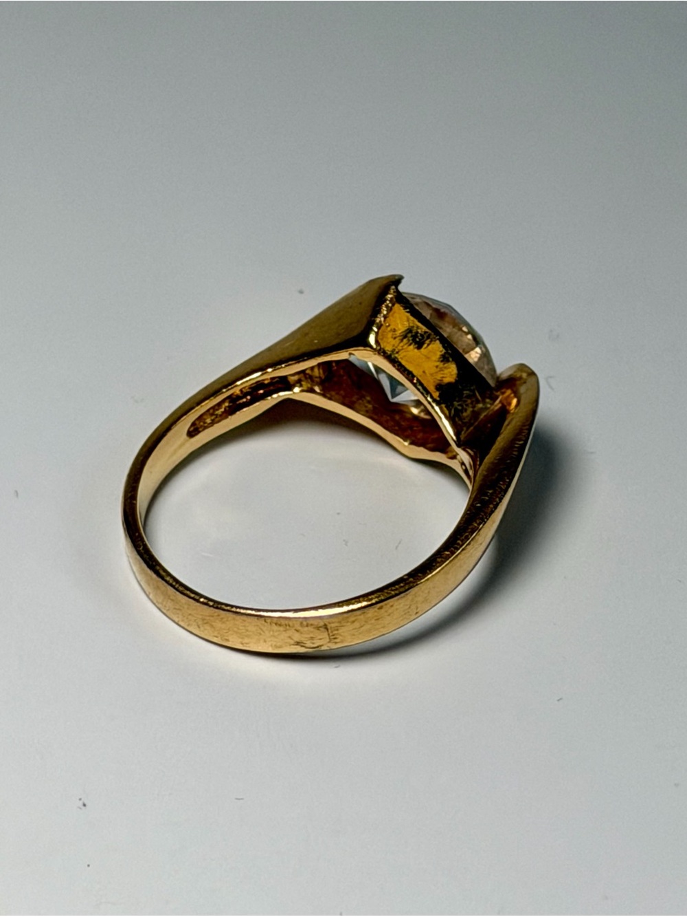Vintage Gold Tone Solitaire Ring Large Clear Stone Size 8 Statement Ring - Picture 3 of 10